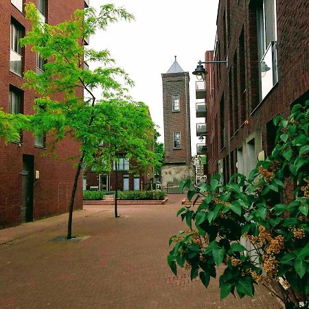 Goudse Watertoren, 'T Kleinste Woontorentje Van Nederland Гауда Экстерьер фото