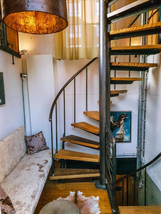 Goudse Watertoren, 'T Kleinste Woontorentje Van Nederland Гауда Экстерьер фото